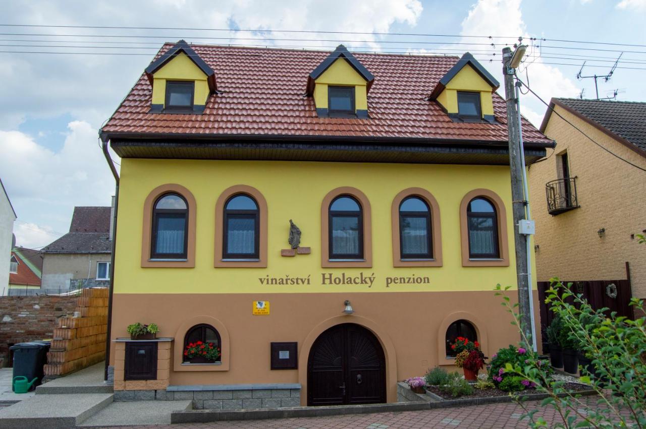 Penzion Holacky Dolni Dunajovice Bagian luar foto