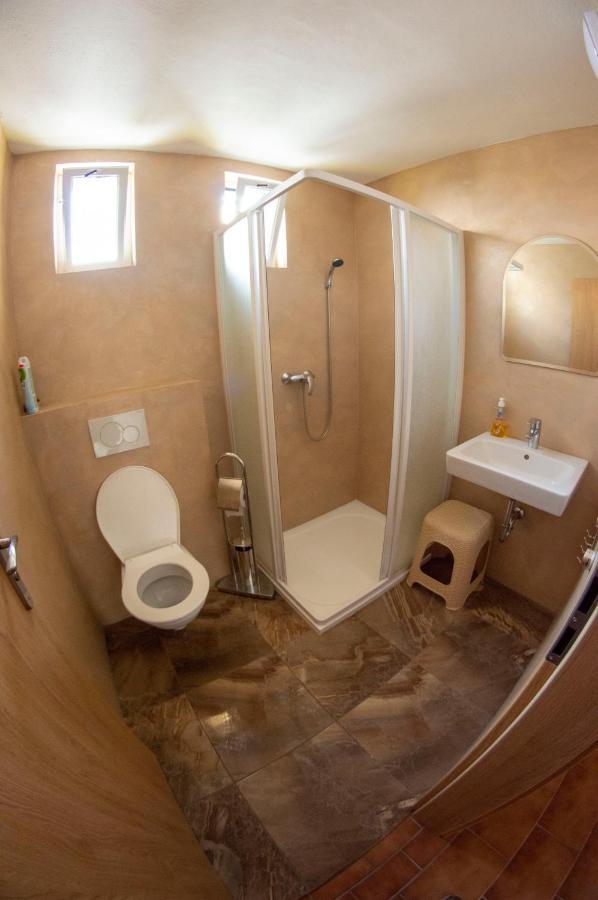 Penzion Holacky Dolni Dunajovice Bagian luar foto